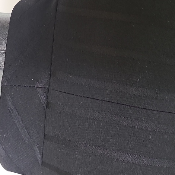 Gianfranco Ferre blazer vintage chic size 42 black wool with gold accent buttons - Picture 6 of 13